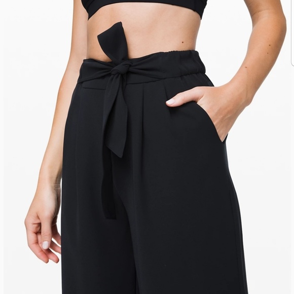 Lululemon noir pants - Picture 4 of 6